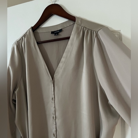 Alfani Rich Champagne Button Down Elegant Blouse with Tie Women’s 2X - Picture 4 of 15